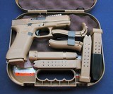 Excellent, very lightly used Glock 19x 9mm - 1 of 7