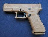 Excellent, very lightly used Glock 19x 9mm - 2 of 7