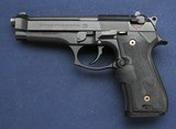 Excellent used Beretta 92FS 9mm - 2 of 7