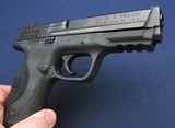 Nice used S&W Pro Series M&P in .40 - 5 of 7
