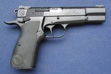 Mint in the pouch Nighthawk/Browning Hi-Power 9mm - 2 of 7
