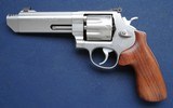 Excellent used S&W Performance Center 627-3 V8 - 2 of 7