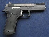 Minty S&W 422 - 2 of 7