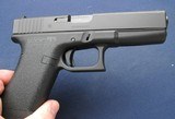 Excellent used Glock 17 gen1 Classic - 5 of 7