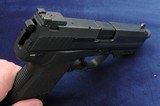 Excellent used HK USP Tactical .40 - 4 of 7