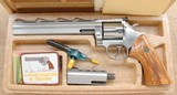 Dan Wesson 715-V stainless 2 barrel set in the box