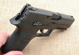 Excellent used Sig P250 9mm - 4 of 7