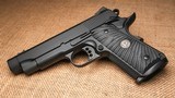 NIB Wilson Combat Carry Comp Compact 9mm