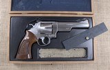 Excellent used Smith & Wesson 629 no dash in .44mag - 3 of 8