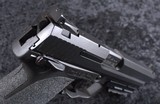 Splendid Heckler & Koch USP Expert in .45Acp W/ Custom Case & OEM Box - 8 of 9