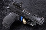 Wonderful Walther Q5 Match SF in .9mm W/ Custom Case & OEM Box - 3 of 9