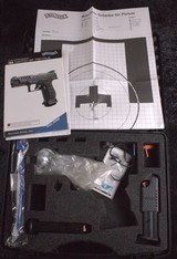 Wonderful Walther Q4SF in 9mm W/ Custom Case, OEM Box & 5 Mags - 9 of 11