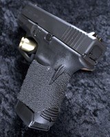 Excellent Glock 30S in .45Acp W/ OEM Box, 3 Mags - 4 of 11