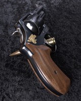 Splendid Smith & Wesson 21-4 Thunder Ranch Special in .44Spl W/Hardwood case - 2 of 9