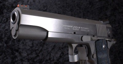 Like NIB Colt 1911 Government Competition Series in 9mm W/OEM box & papers - Image 8 of 9