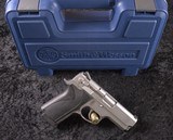 Smith & Wesson 4516-1 U.S. Marshals Bicentennial 1789-1989 in 45Acp - 1 of 10