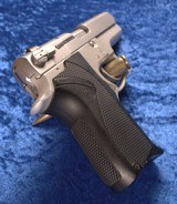 Wonderful Smith & Wesson 6906 in 9MM - 5 of 9