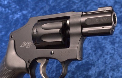 Wonderful Smith & Wesson 43C in .22LR - Image 6 of 8