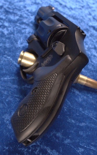 Wonderful Smith & Wesson 43C in .22LR - Image 2 of 8