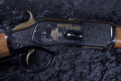 UNFIRED!!! Uberti- Winchester 1873 John Wayne Commemorative in .45LC W/ Black Hardcase, White shipping box - Image 9 of 11