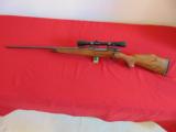 Weatherby Mark V Deluxe ***** LEFT
HAND
***** - 300 WM - 1 of 8