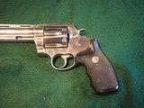 Colt Anaconda .44 Magnum - 4 of 5
