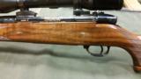 Weatherby Mark V Deluxe 300 Weatherby Magnum - 3 of 10