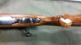 Weatherby Mark V Deluxe 300 Weatherby Magnum - 5 of 10