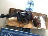 Smith & Wesson Model 10-6 w/box - 1 of 3