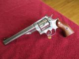 Ruger Redhawk 44 Magnum 7 1/2 inch stainless - 2 of 13