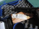 Beretta 92FS Italian New in Box, 3 mags, walnut grips 9mm - 7 of 10