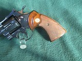 Colt Python 1966 6 inch blue. - 3 of 15