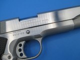 Colt 1911 Stainless Steel - 3 of 14
