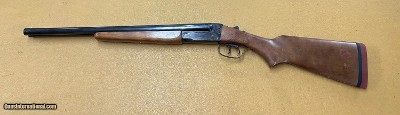 Stevens model 311 20g. Coach shotgun.
Cowboy action