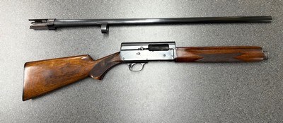 Remington Model 11 B Auto Loading shotgun.
30" VR Mod.