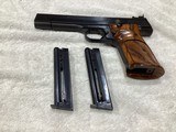 Smith & Wesson Model 41 .22 LR - 5 of 5