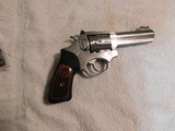 Ruger SP101 in 327 Federal mag. stainless 4" barrel. 2 sets grips - 1 of 10