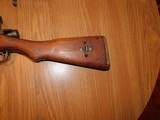 Arisaka 99 short rifle, dust cover, cleaning rod, full mum, airplane sights, bayonet w scabbard, exc. bore - 3 of 18
