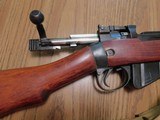 Collectors New old stock unissued Enfield Lakeland No4 Mk1* w/dust cover wrap, sling, bayonet, scabbard, frog. All 1942 Nos match. - 9 of 20