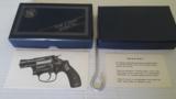 Rare Smith & Wesson DAO Model 36 In Perfect Condition in Box plus Steel Spring Upside Down Holster - 3 of 15