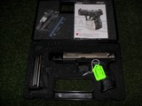 Walther P22 Semi Auto Pistol - 2 of 8