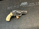 Smith and Wesson 686-3 2 1/2 Inch Pre-lock - 2 of 12