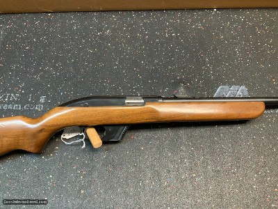 Winchester 77 22 LR Grooved