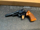 Smith and Wesson 29-2 6 Inch Near New - 5 of 19