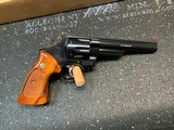Smith and Wesson 29-2 6 Inch Near New - 1 of 19