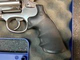 Smith and Wesson 686 Plus Pre-lock - 6 of 15