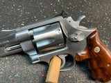 Smith and Wesson 624 3 Inch Lew Horton - 3 of 12