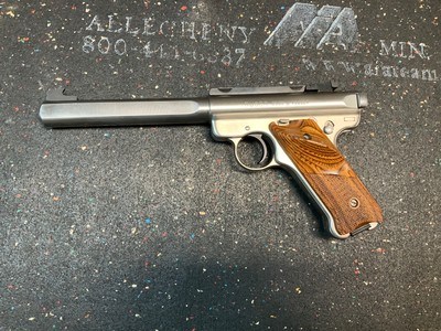 Ruger MKII Slabside 22 Target Pistol - Image 8 of 11