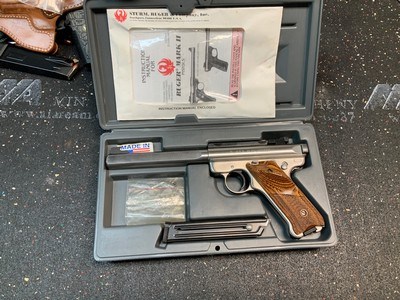 Ruger MKII Slabside 22 Target Pistol - Image 1 of 11