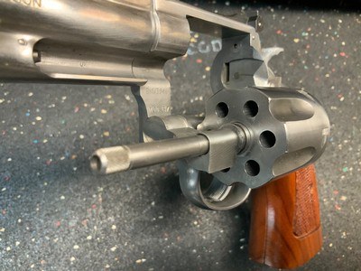 Smith and Wesson 617 No Dash 8 3/8 Inch - Image 12 of 13